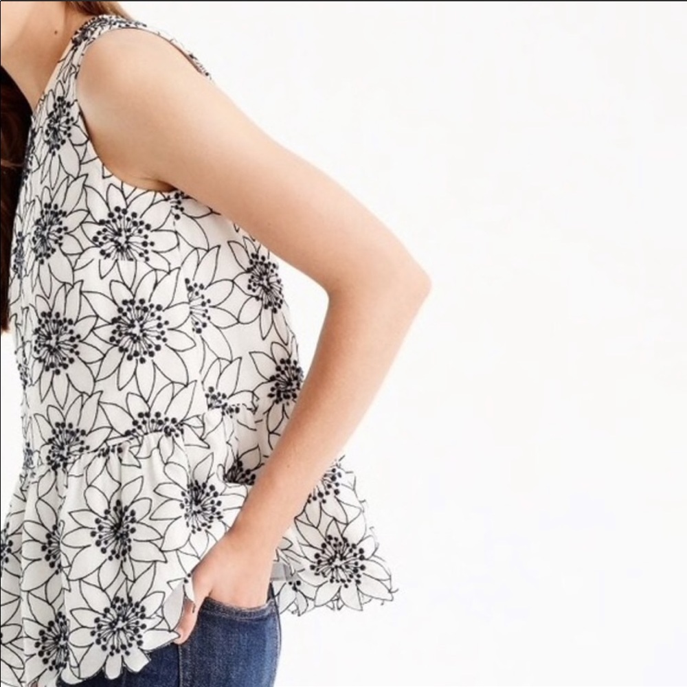 🎉 Host Pick 🎉 J.CREW Embroidered Floral Top - Picture 2 of 7